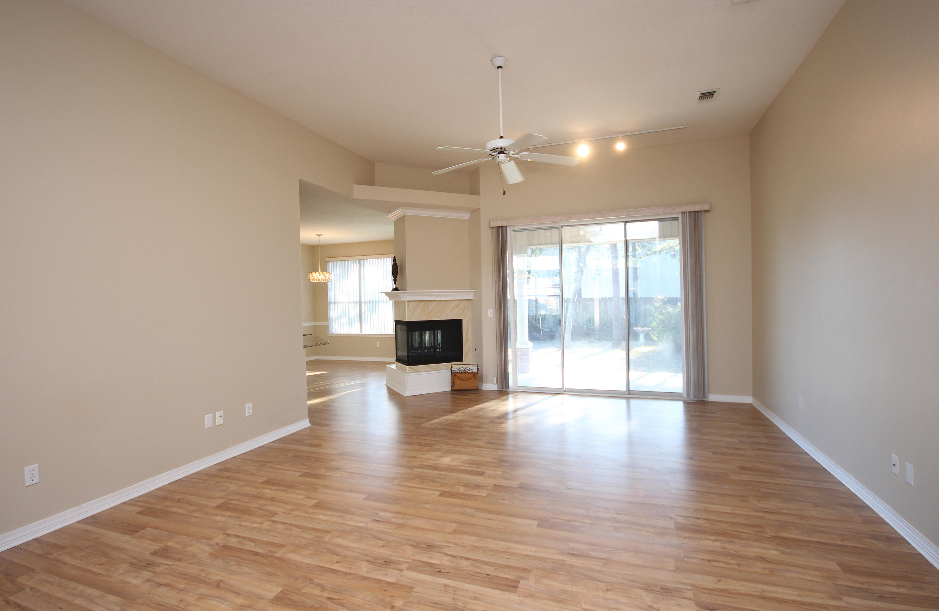 402 Ridge Wood Circle Destin, FL 32541 - Photo 10 of 22 Gallery Image 10