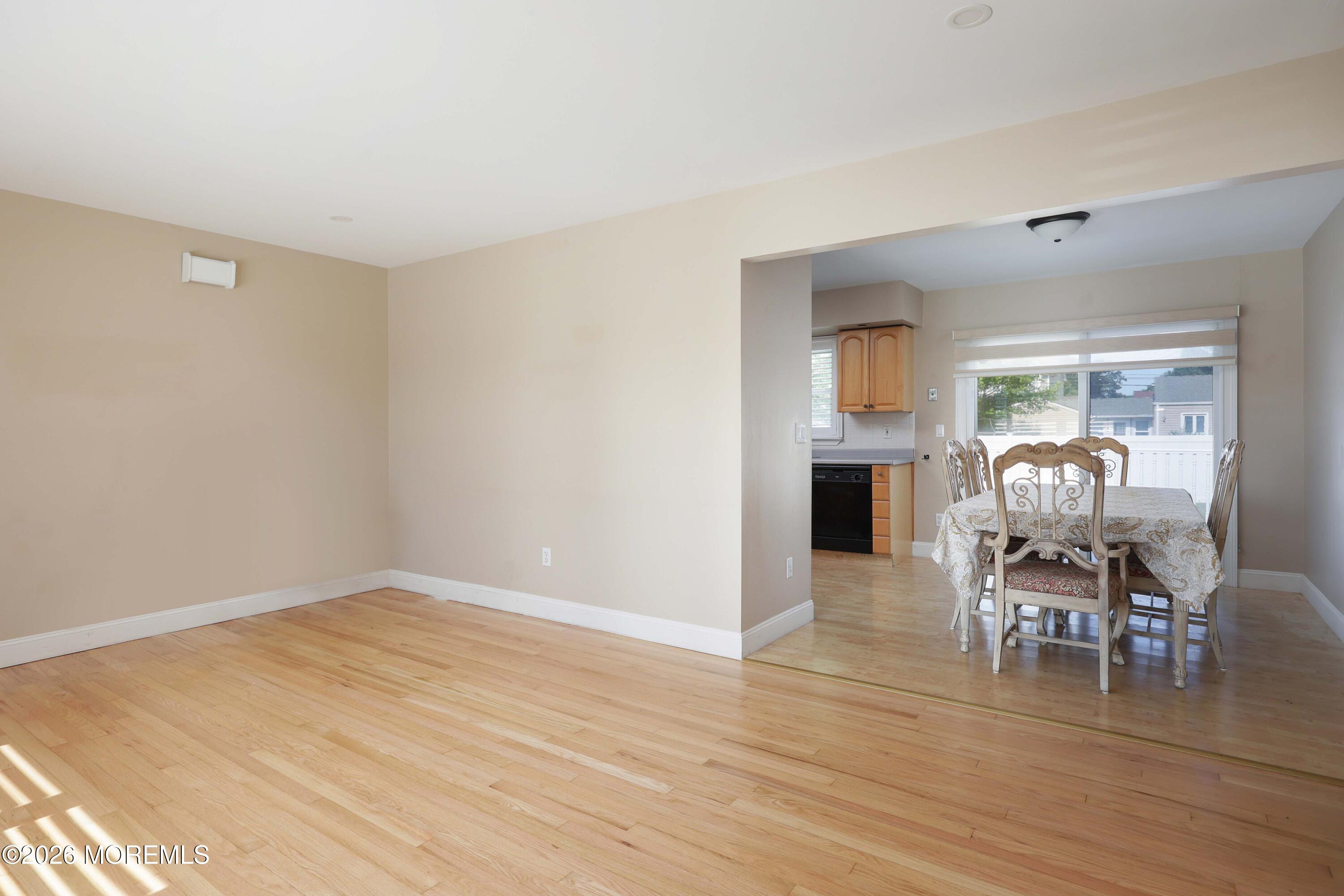 112 Minturn Road Toms River, NJ 08753 - Photo 9 of 30 7