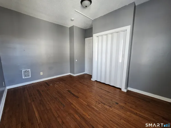 $2,100 | 538 Howard Avenue, New Haven, CT 06519