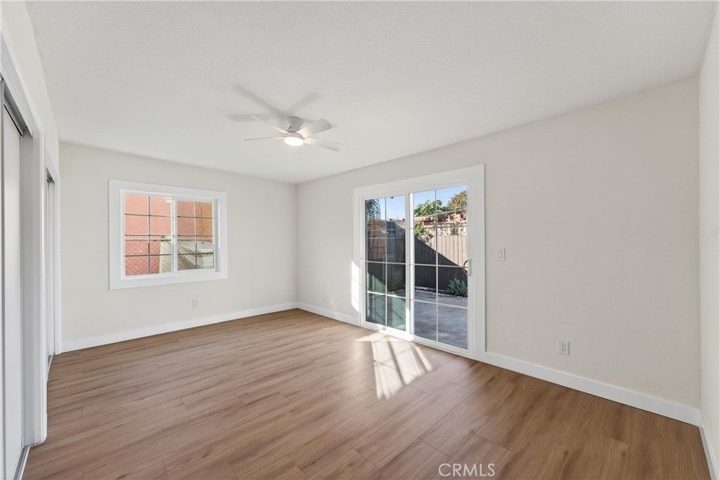 921 North Crane Avenue Compton, CA 90221 - Photo 11 of 17