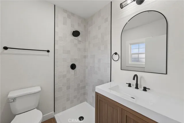 $624,900 | 921 North Crane Avenue, Compton, CA 90221