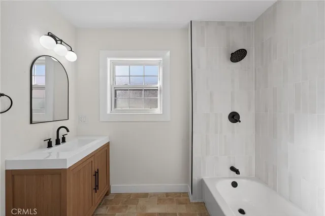 $624,900 | 921 North Crane Avenue, Compton, CA 90221