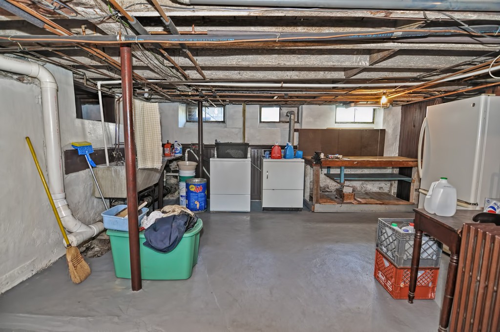 26 Purchase Street Taunton, MA 02780 - Photo 15 of 22