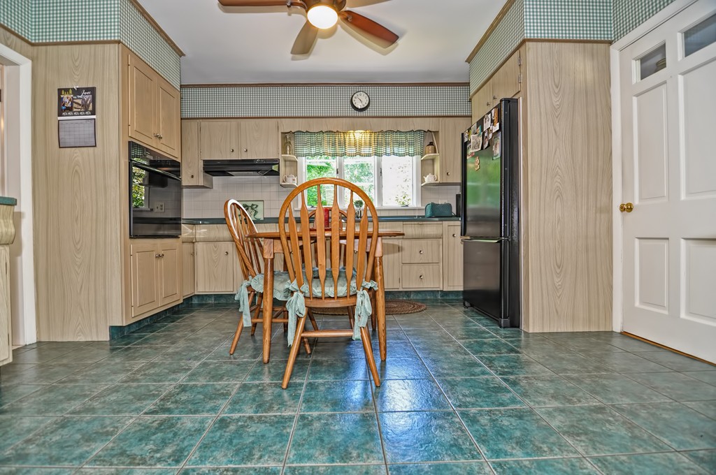 26 Purchase Street Taunton, MA 02780 - Photo 8 of 22