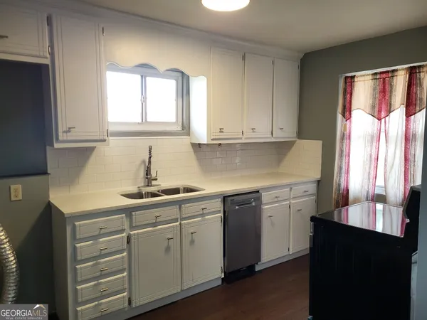 $112,500 | 2418 26th Avenue Southwest, Lanett, AL 36863