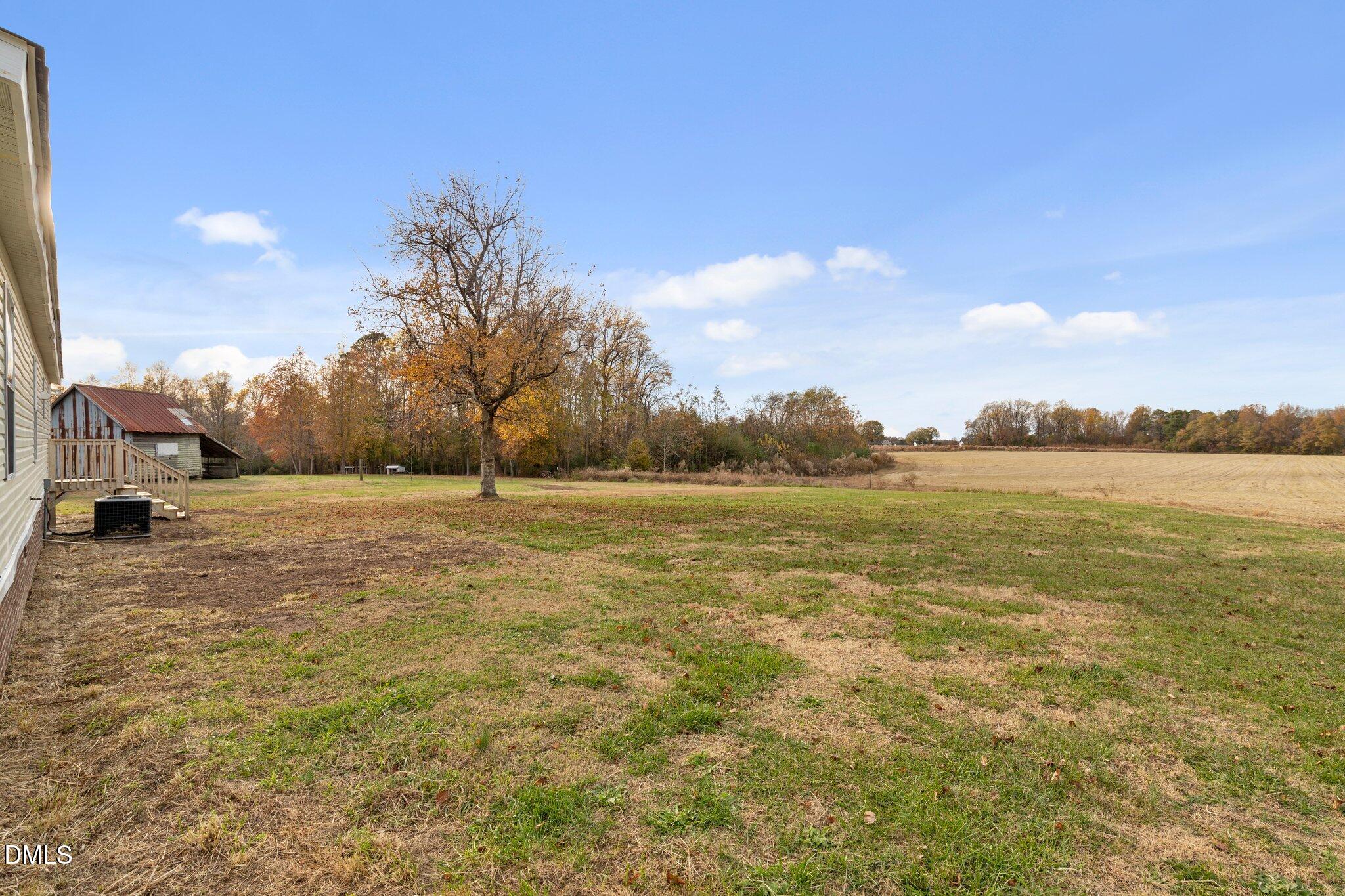 1385 Live Oak Road Coats, NC 27521 - Photo 16 of 19 4