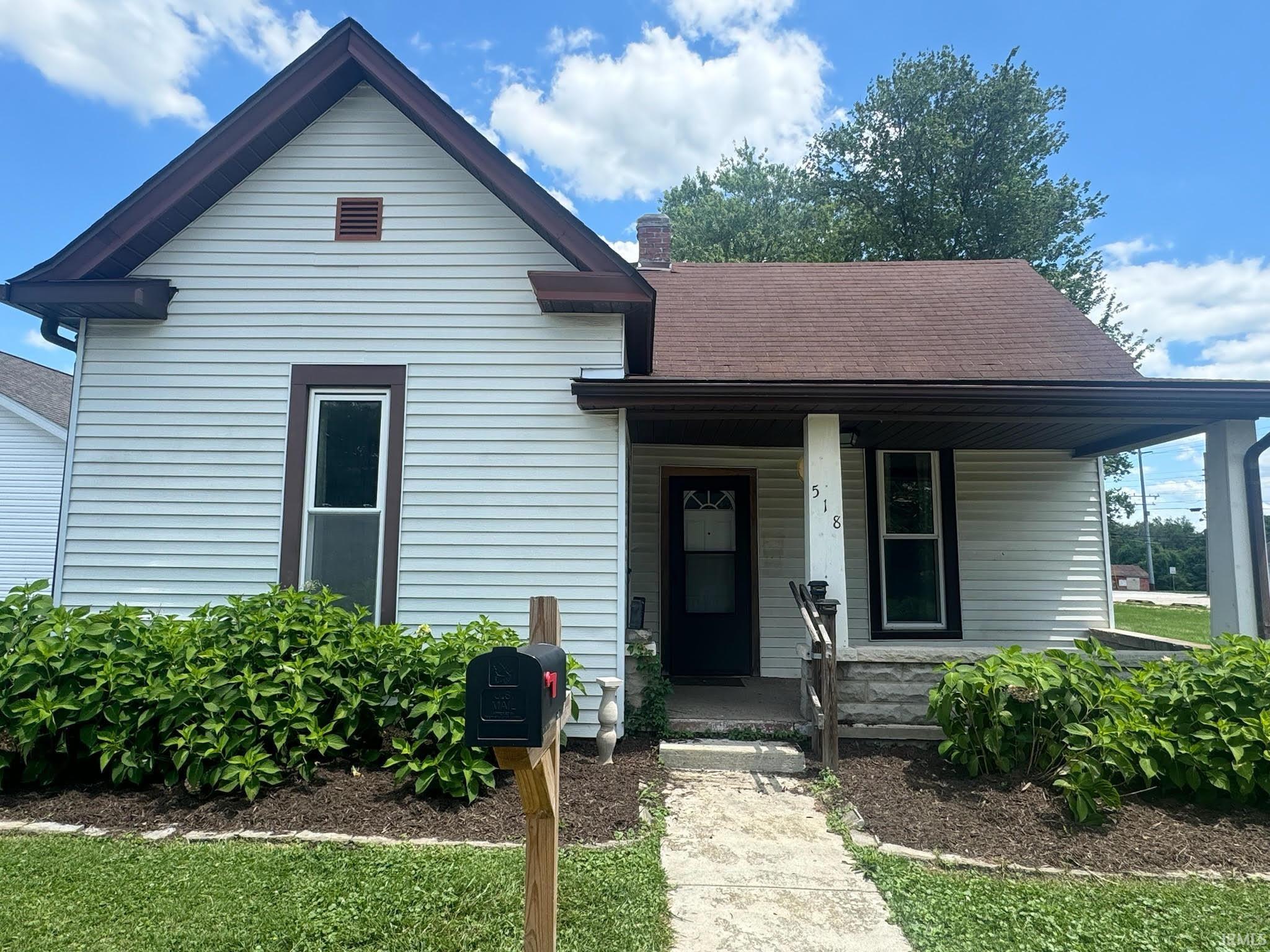 518 H Street Bedford, IN 47421 - Photo 3 of 16 Gallery Image 3