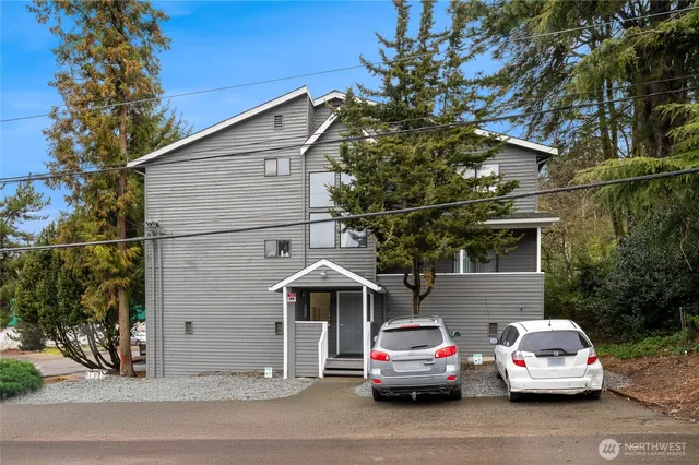 a car parked in front of a house