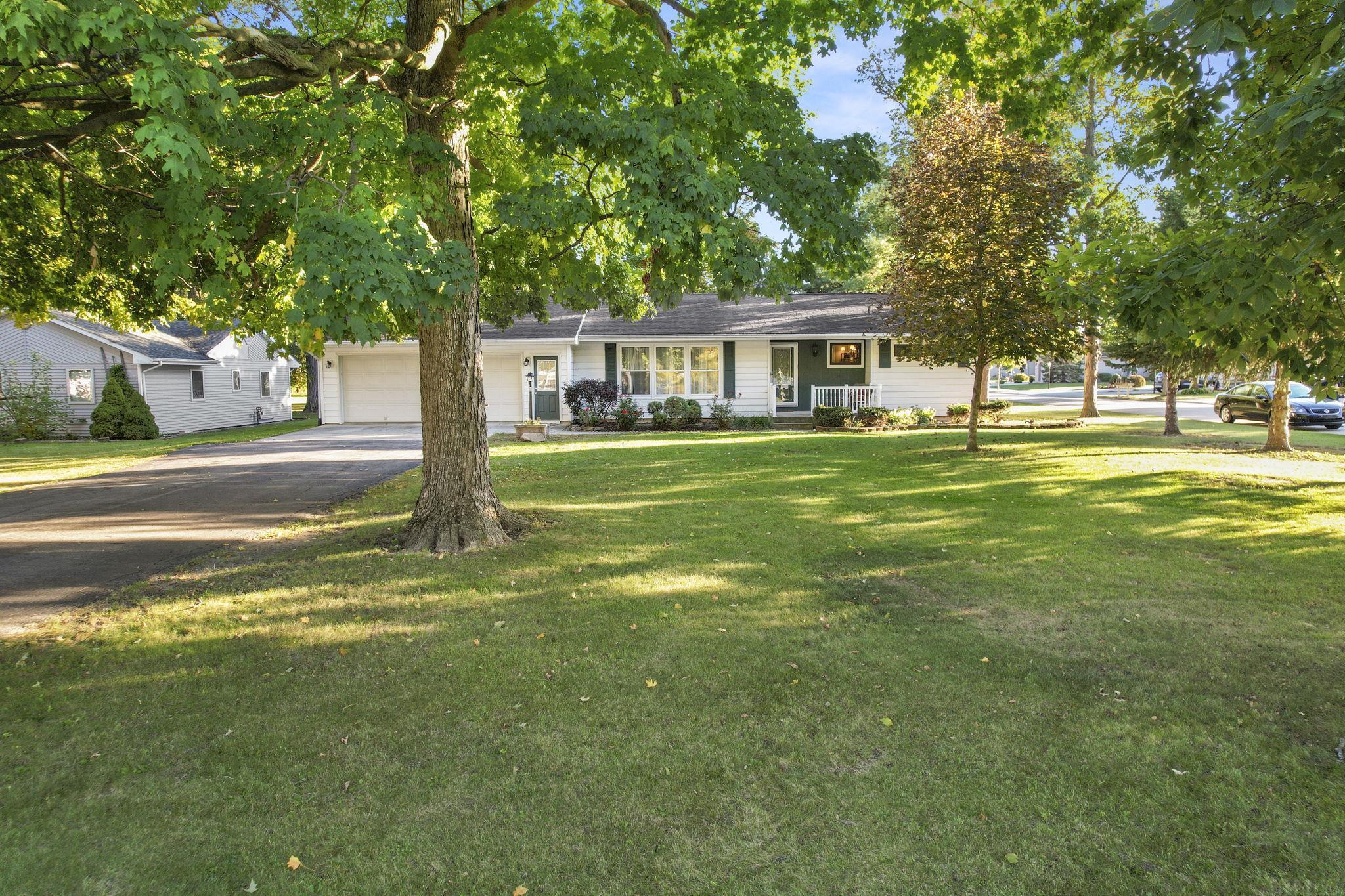 224 West 500 North Decatur, IN 46733 - Photo 3 of 36