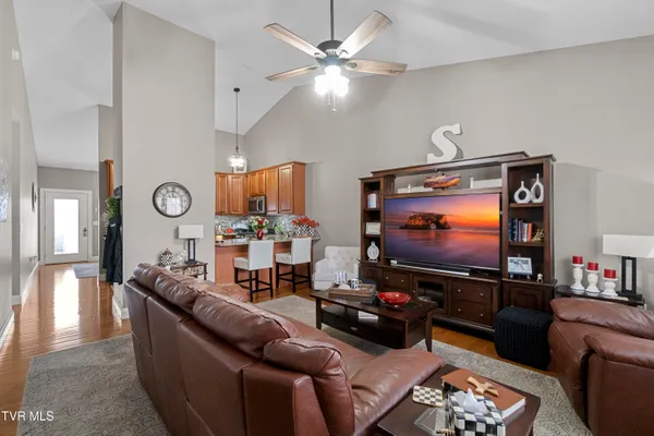 $319,900 | 132 Southridge Drive, Unit 1, Greeneville, TN 37743