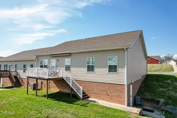$319,900 | 132 Southridge Drive, Unit 1, Greeneville, TN 37743