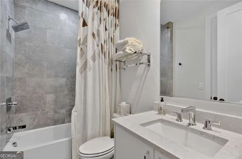 $1,350,000 | 4012 Hazel Nut Lane, Atlanta, GA 30342