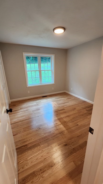 537 Cronin Road West Brookfield, MA 01585 - Photo 4 of 9 Gallery Image 4