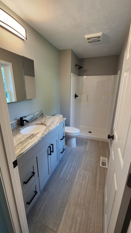 537 Cronin Road West Brookfield, MA 01585 - Photo 8 of 9 Gallery Image 8