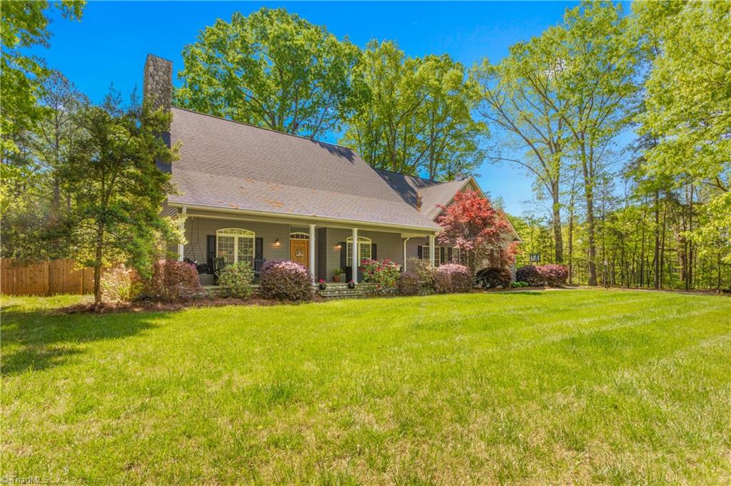 8710 Center Grove Church Road Clemmons, NC 27012 - Photo 5 of 45 Gallery Image 5