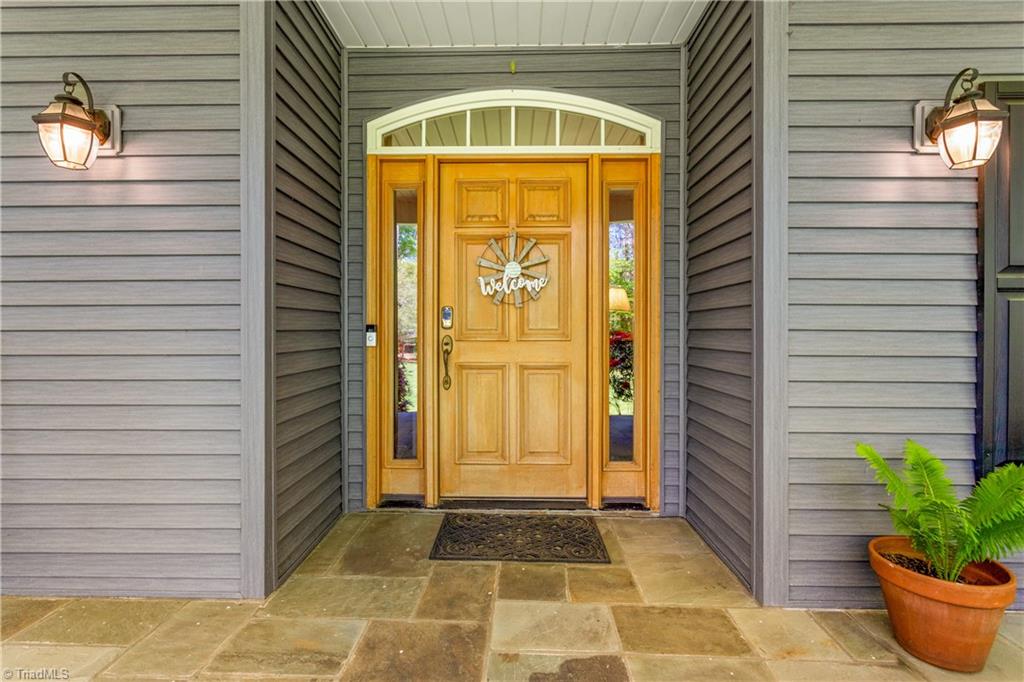 8710 Center Grove Church Road Clemmons, NC 27012 - Photo 6 of 45 Gallery Image 6