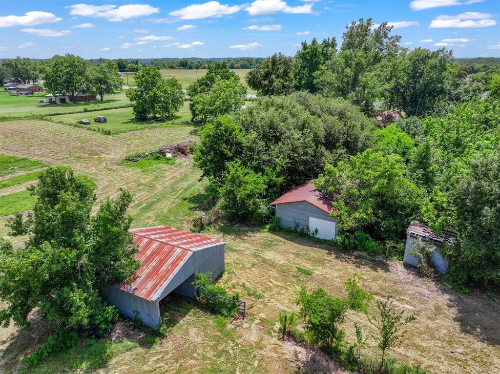 20880 State Highway 64 Canton, TX 75103 - Photo 28 of 36 a view of a yard with a sitting area