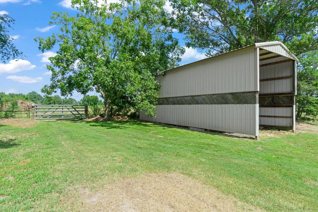 20880 State Highway 64 Canton, TX 75103 - Photo 29 of 36 a view of backyard with green space