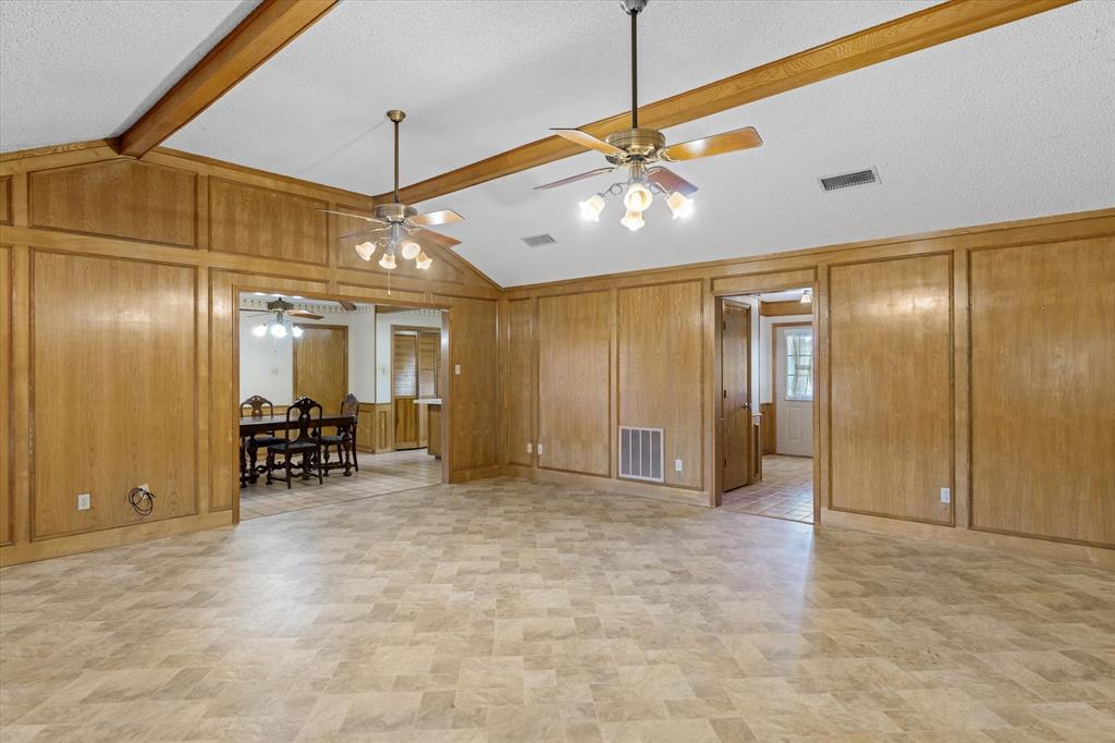 20880 State Highway 64 Canton, TX 75103 - Photo 7 of 36 a view of a livingroom with furniture