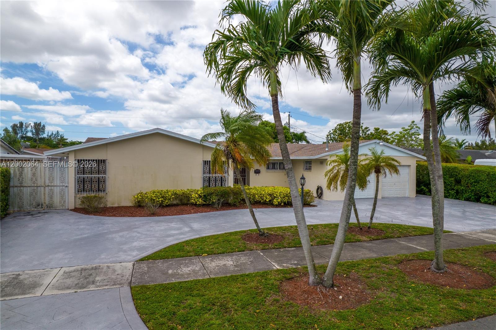 12310 Southwest 39th Terrace Miami, FL 33175 - Photo 26 of 42 a view of a backyard with a fountain
