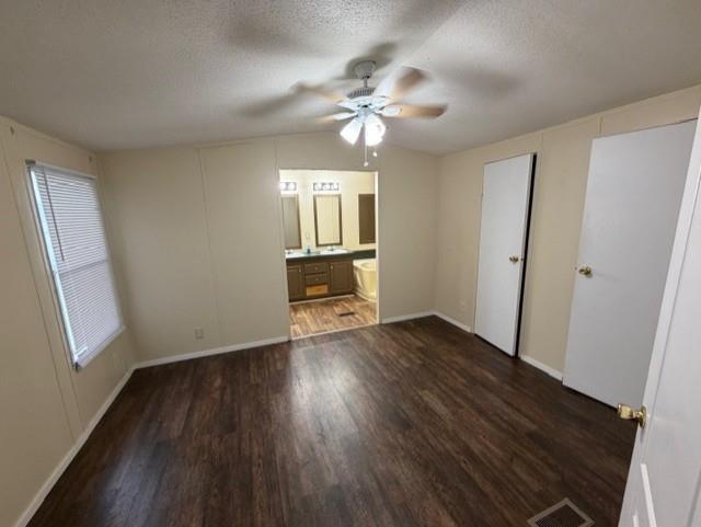 1620 East Reno Road, Unit 17 Azle, TX 76020 - Photo 4 of 8