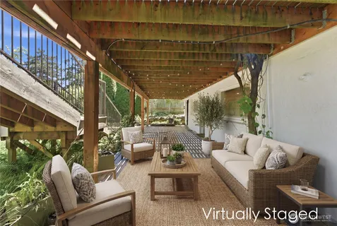 $2,747,000 | 614 35th Avenue, Seattle, WA 98122