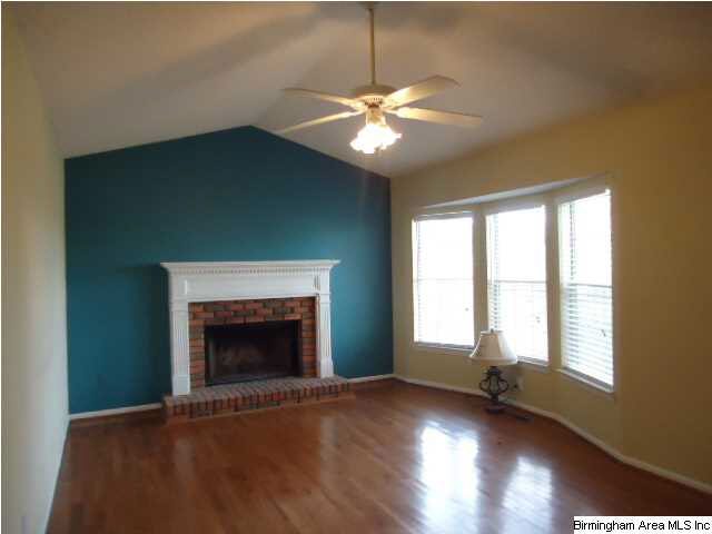 270 Lisa Lane Springville, AL 35146 - Photo 3 of 29