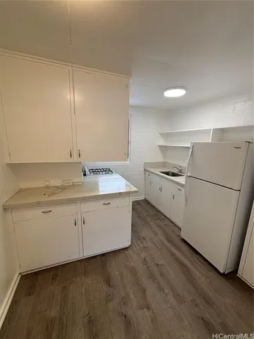 $1,525 | 927 Hausten Street, Unit F, Honolulu, HI 96826