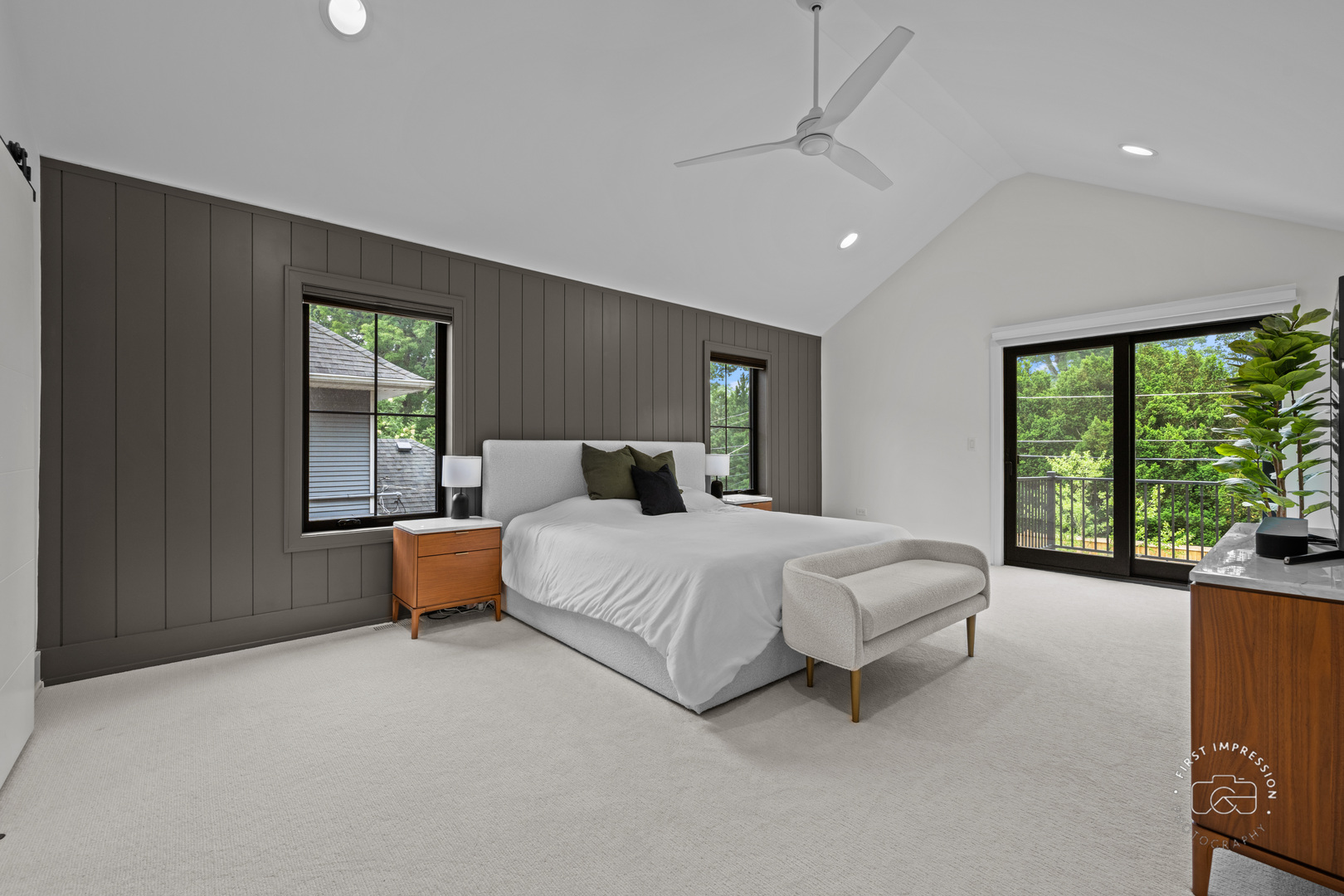 328 South Loomis Street Naperville, IL 60540 - Photo 21 of 47 a spacious bedroom with a large bed and a large window