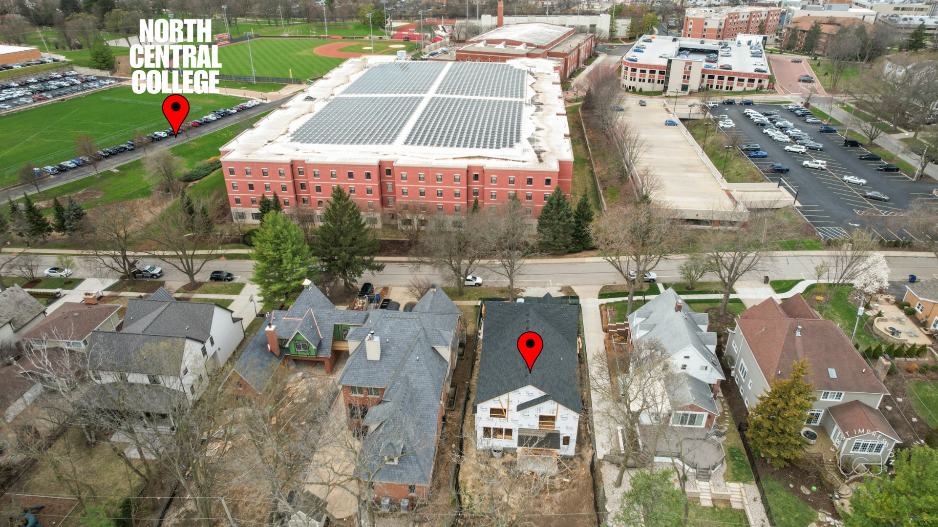 328 South Loomis Street Naperville, IL 60540 - Photo 3 of 47 a picture of city view