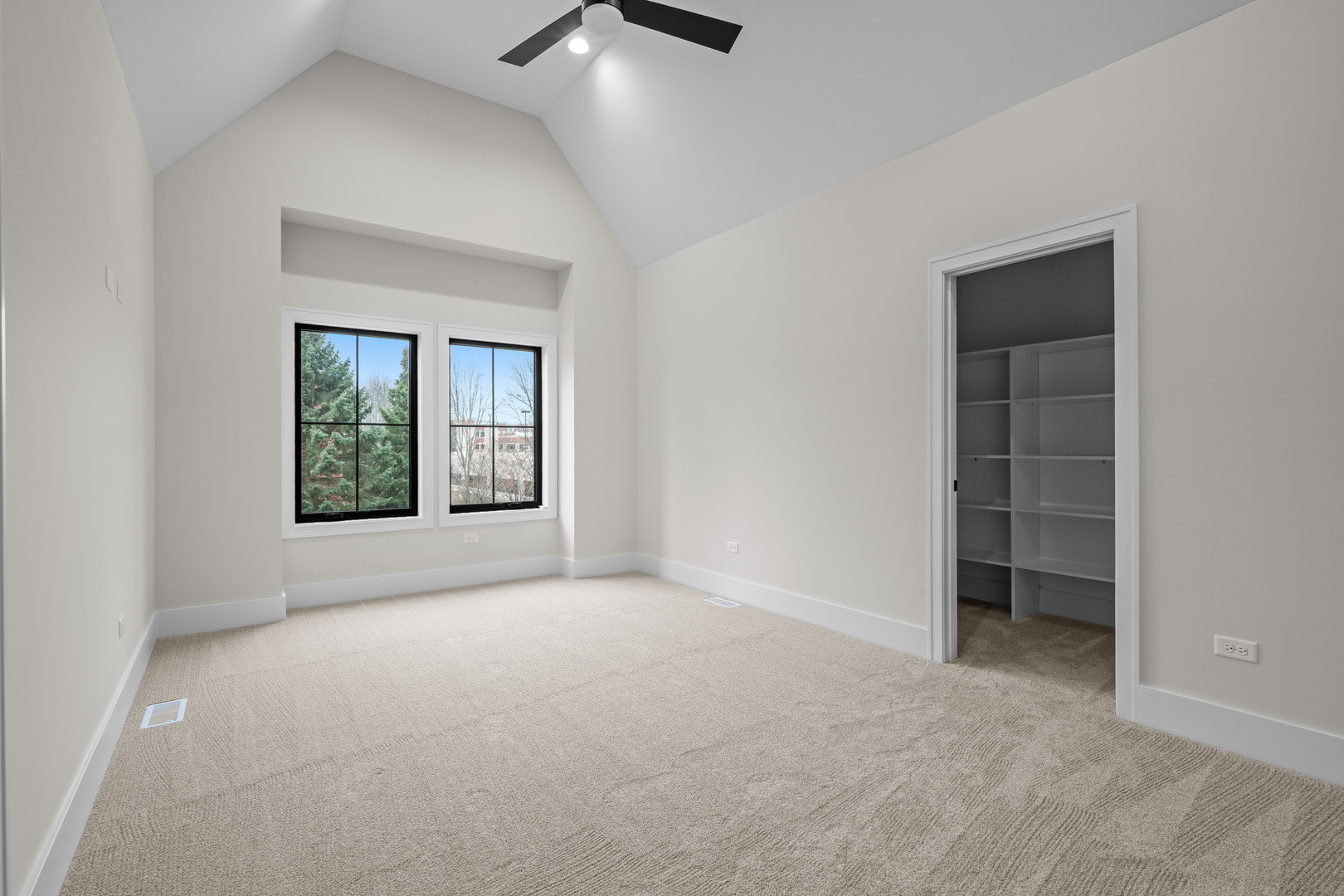 328 South Loomis Street Naperville, IL 60540 - Photo 35 of 43