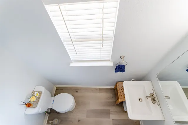 a view of living room with a baby crib