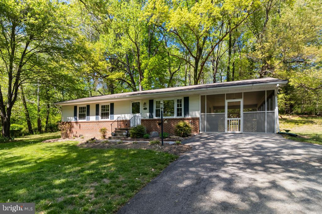 10258 Springhill Newtown Road La Plata, MD 20646 - Photo 2 of 26