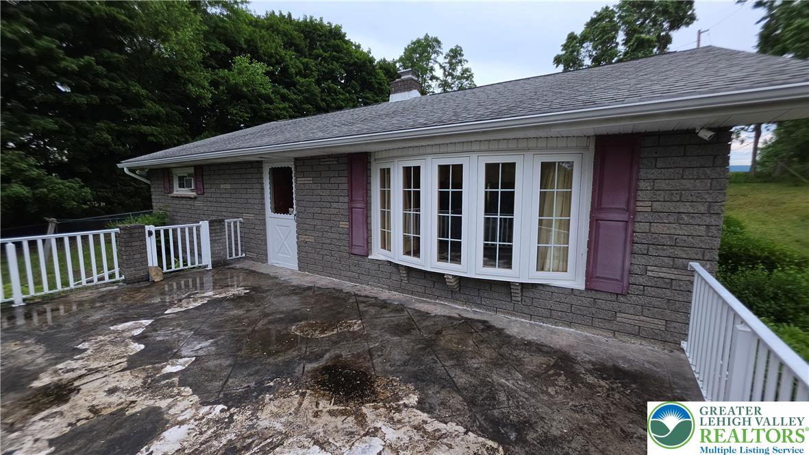 1237 Keller Road Wind Gap, PA 18091 - Photo 11 of 65