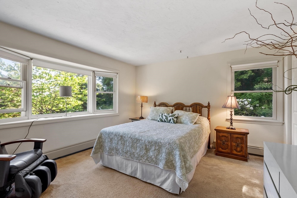 33 Taft Road Sterling, MA 01564 - Photo 20 of 42