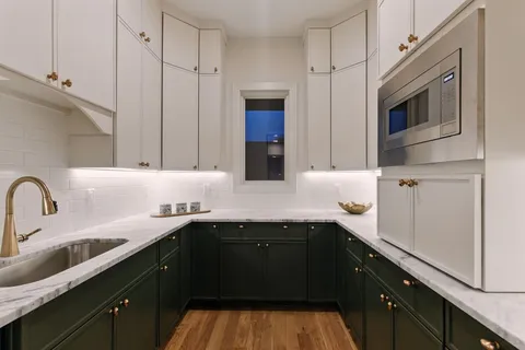 $1,799,900 | 1616 7th Avenue North, Nashville, TN 37208