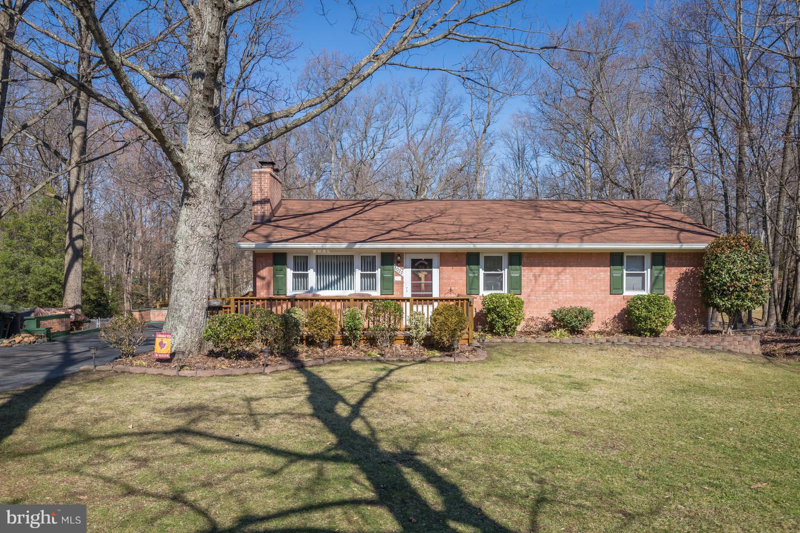 8022 Sinclair Mill Road Manassas, VA 20112 - Photo 2 of 30 Exterior (Front)