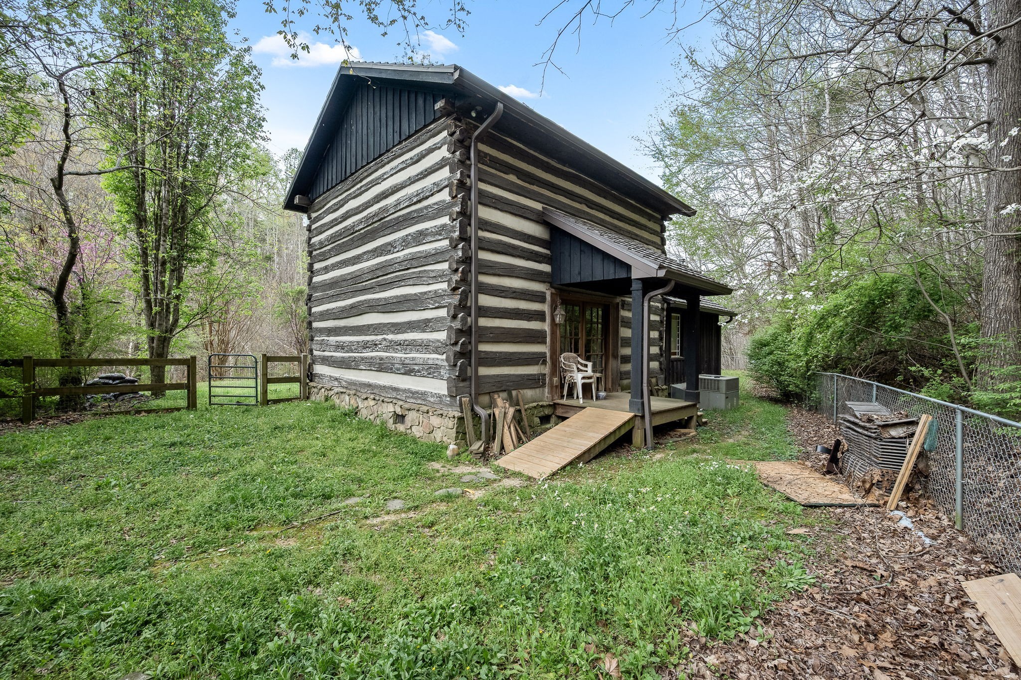 2708 Ledford Mill Road Normandy, TN 37360 - Photo 12 of 99