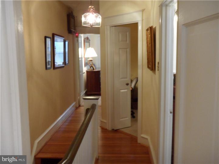 214 Avon Road Upper Darby, PA 19082 - Photo 22 of 25 Hallway