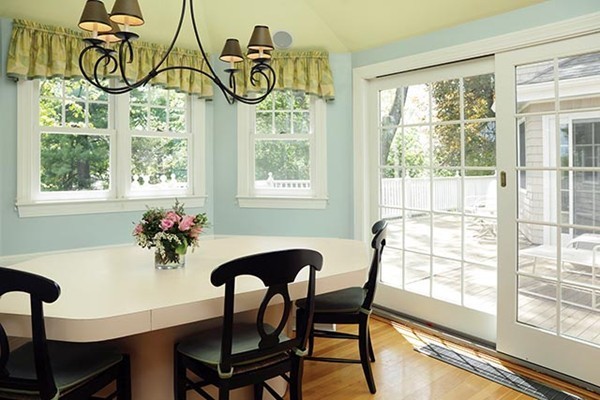 184 Windsor Road Newton, MA 02468 - Photo 7 of 12