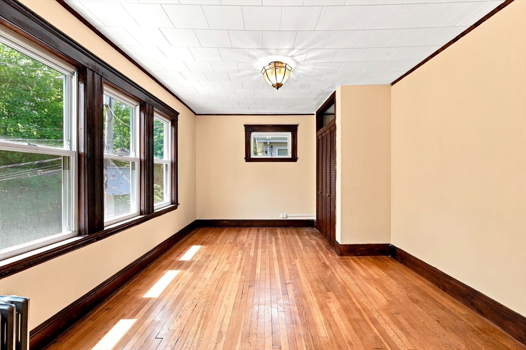 23-25 Suncrest Road, Unit 2 Boston, MA 02136 - Photo 19 of 32