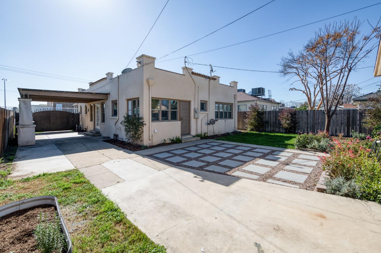 445 East Weldon Avenue Fresno, CA 93704 - Photo 21 of 21