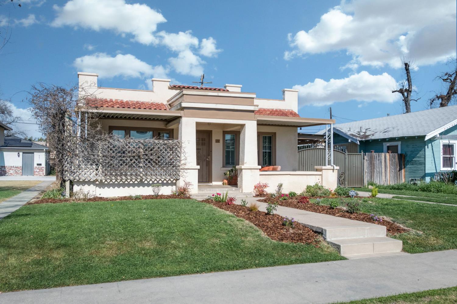 445 East Weldon Avenue Fresno, CA 93704 - Photo 5 of 21