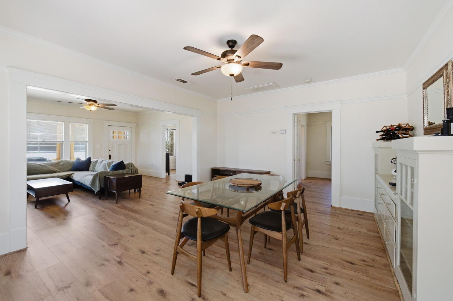 445 East Weldon Avenue Fresno, CA 93704 - Photo 8 of 21