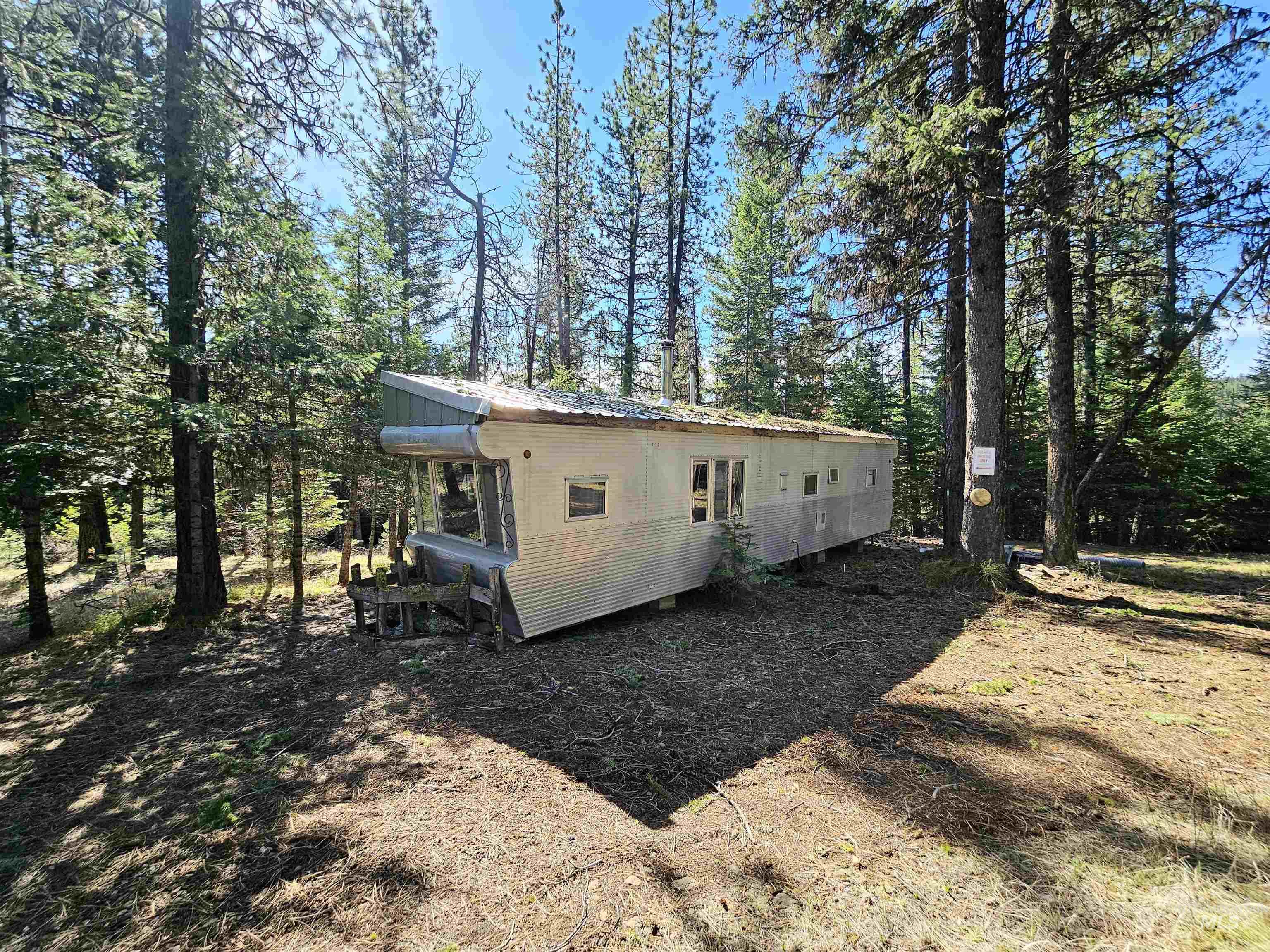 23088 Deer Creek Road Winchester, ID 83555 - Photo 3 of 32