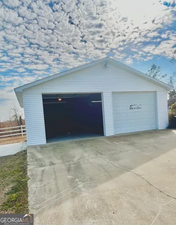 a view of garage