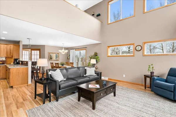 $739,900 | 5224 Falcon Drive, Hermantown, MN 55811