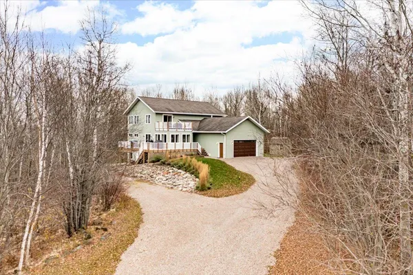 $739,900 | 5224 Falcon Drive, Hermantown, MN 55811