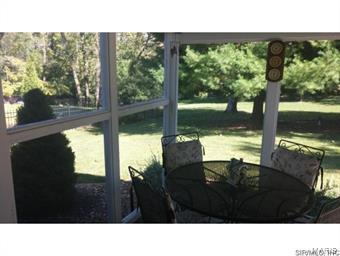 1966 Banyan Tree Road Collinsville, IL 62234 - Photo 8 of 12 Gallery Image 8
