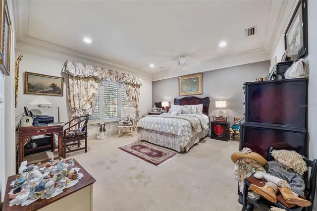 a view of a workspace with furniture